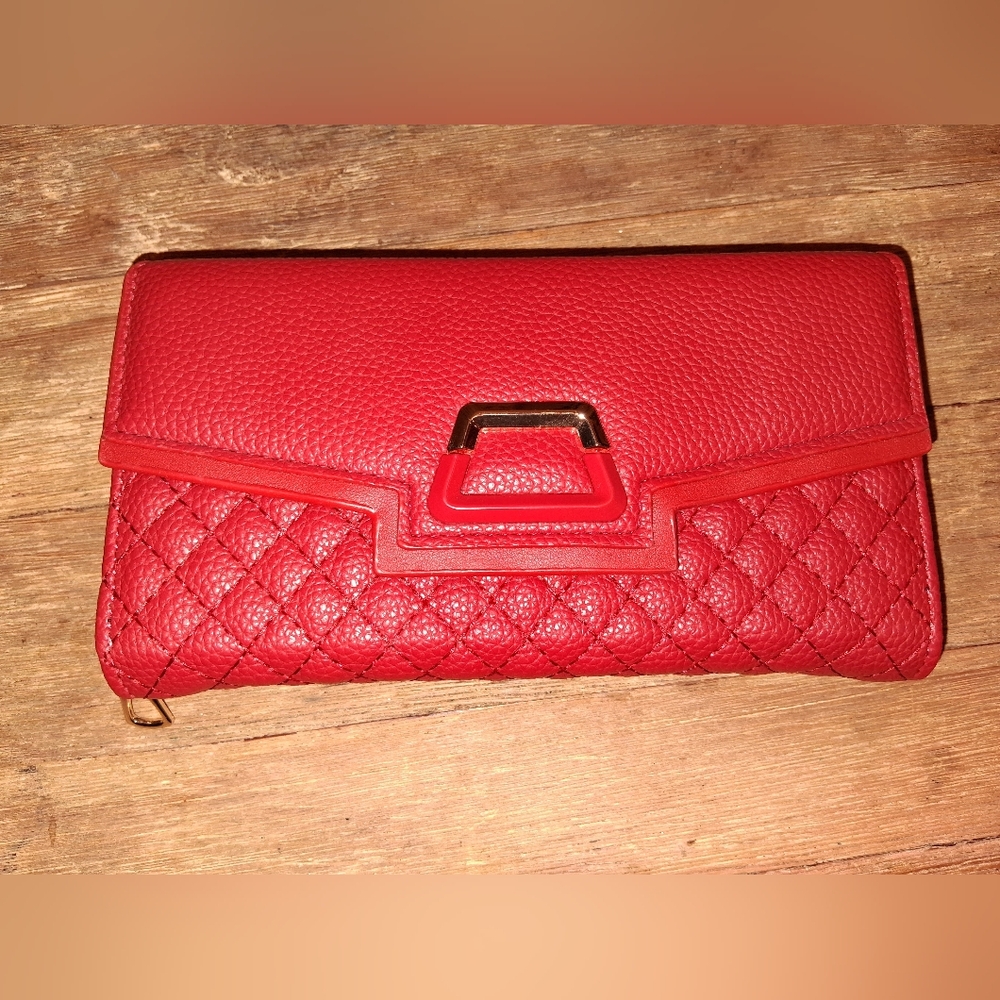 Elegant Red Quilted Women's Clutch